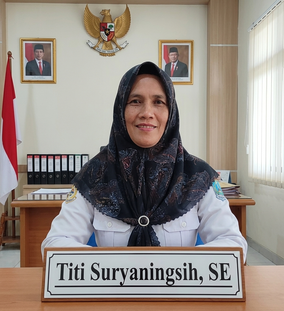 Titi Suryaningsih, SE